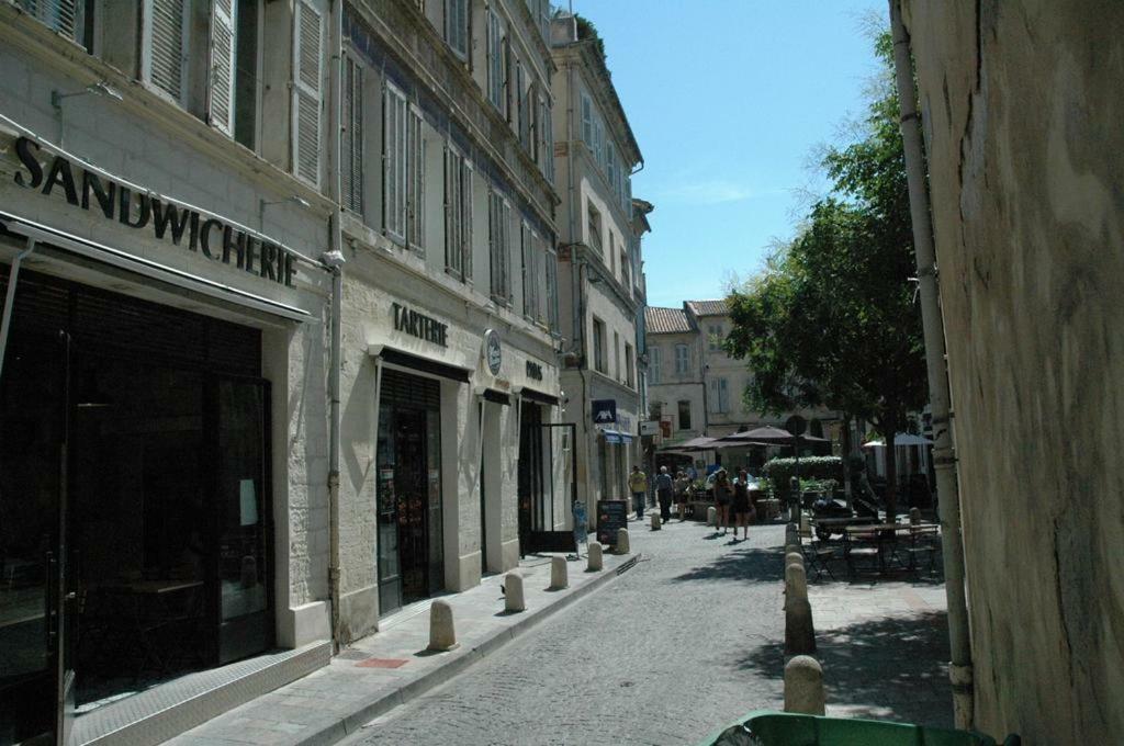 21 Bis Rue De La Croix Appartement อาวีญง ภายนอก รูปภาพ